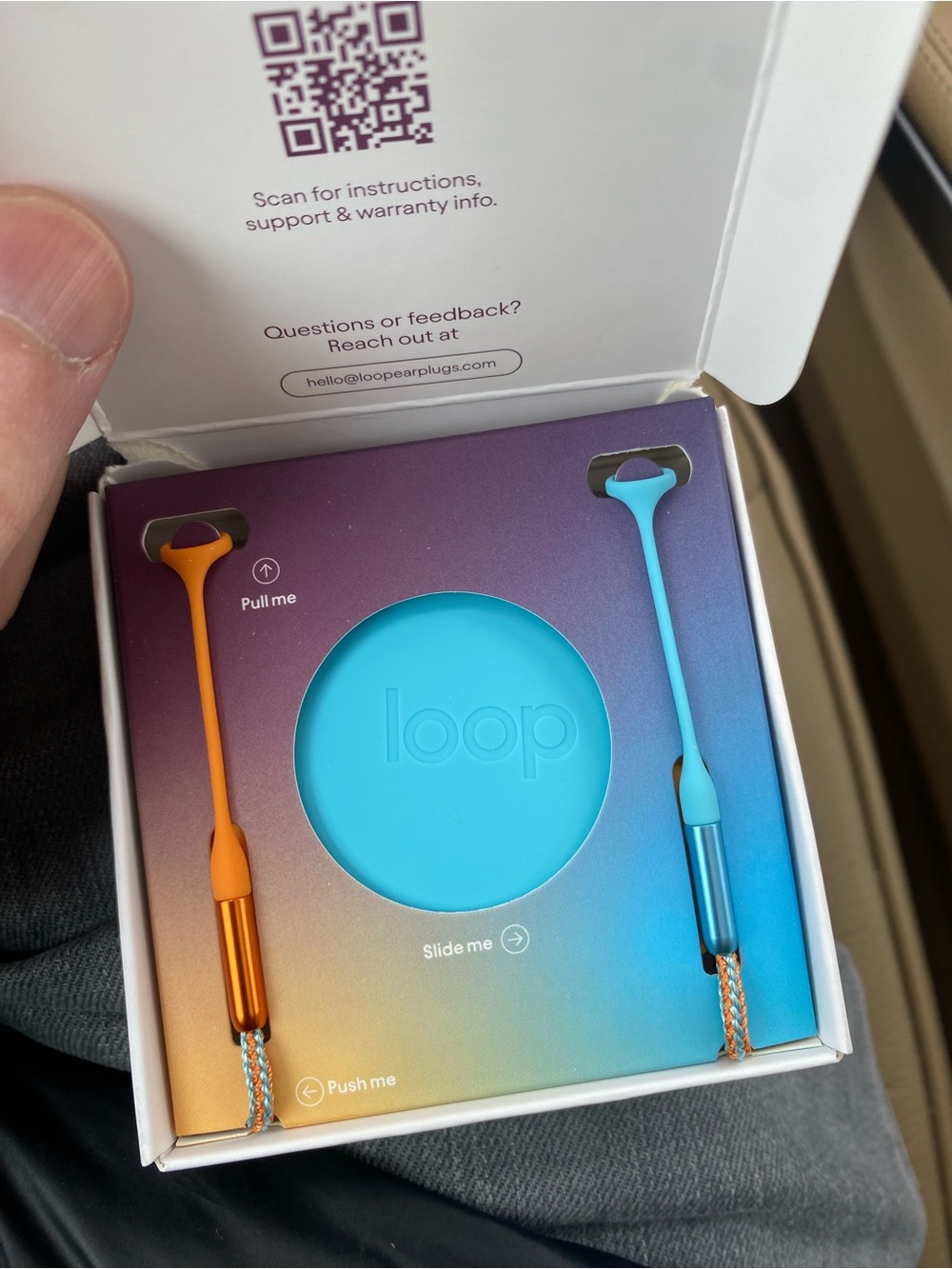 Magnetic Earphone Cable Organizer - Blue & Orange